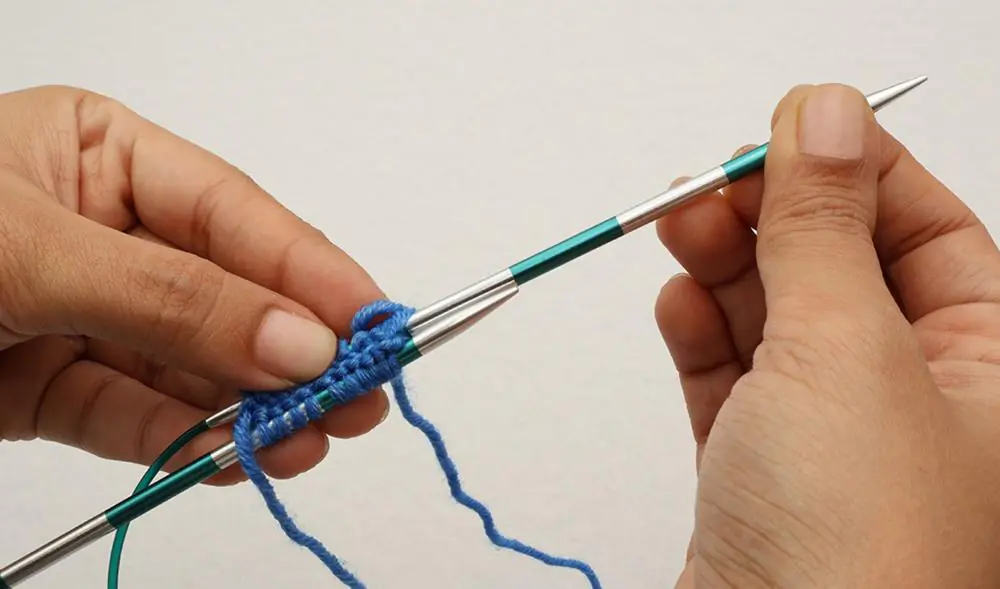 Knitting Needle Sizes: The Global Conversion Guide