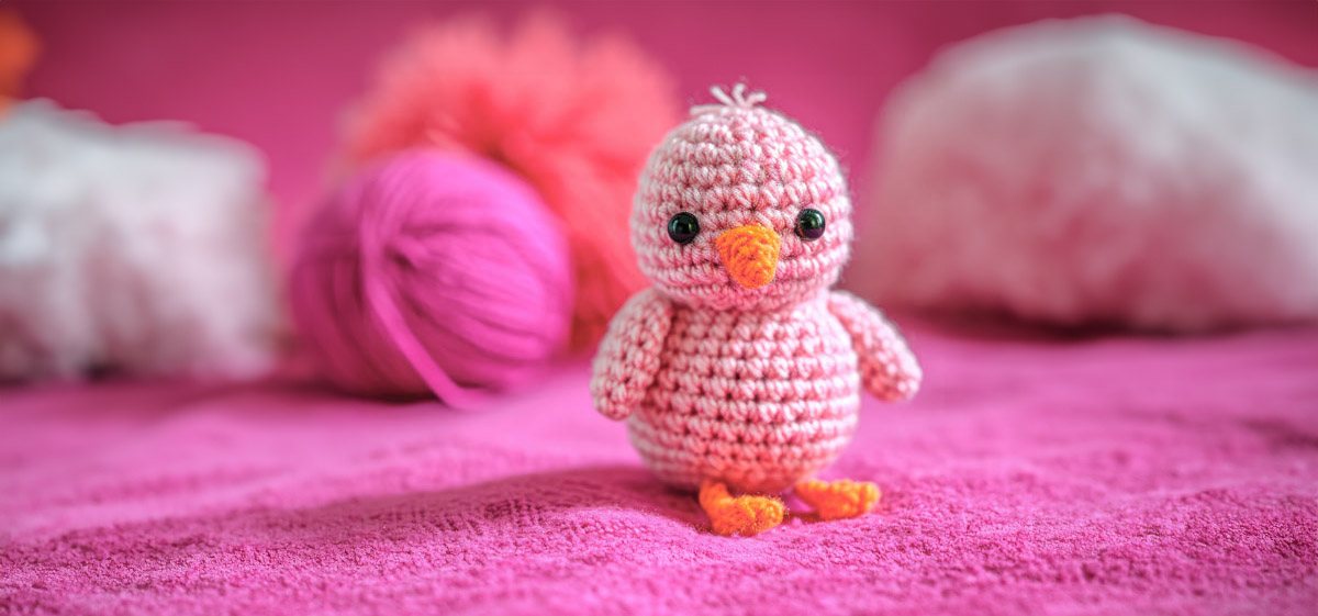 Tejiendo la imaginación: adorables juguetes amigurumi para tus pequeños aventureros