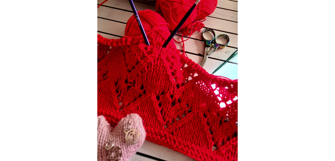 5 Hearty Knitting Patterns to Craft This Valentine's Day