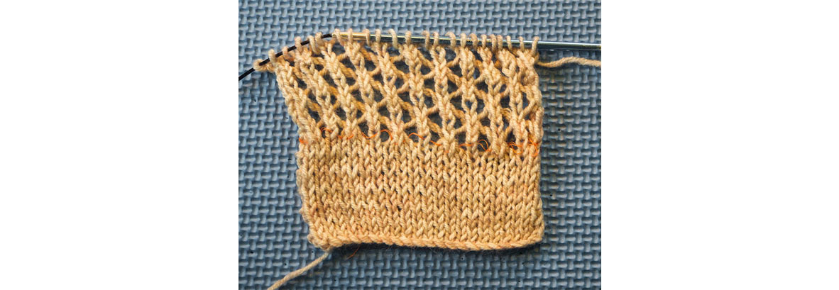 Adding a life line to your knitting