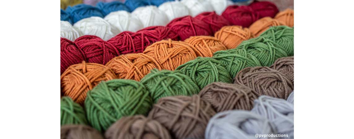 How to Knit Colours in a Project?