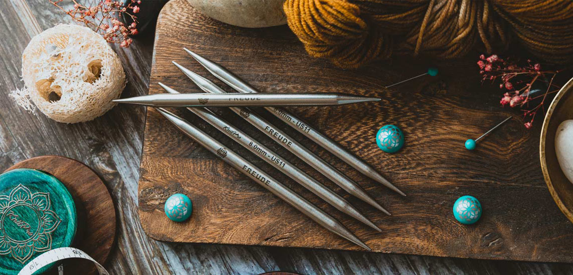 How to Knit with Double Pointed Needles?