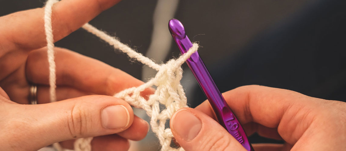 How to Use a Stitch Marker correctly in Crochet