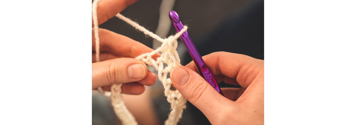 Crochet Tutorial: How to work Chainless Foundation Stitches