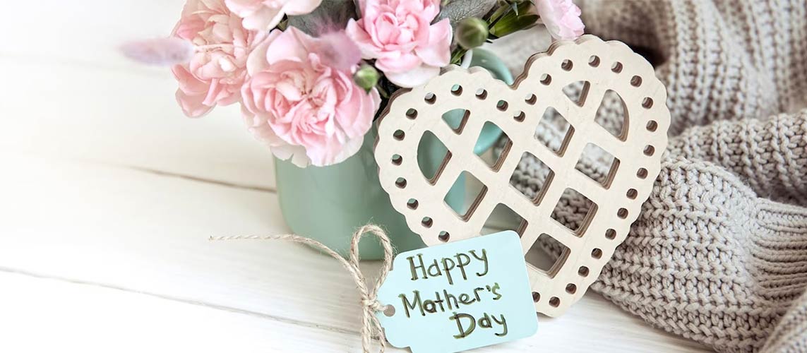 Best Knitted Gifts for your Dear Mother