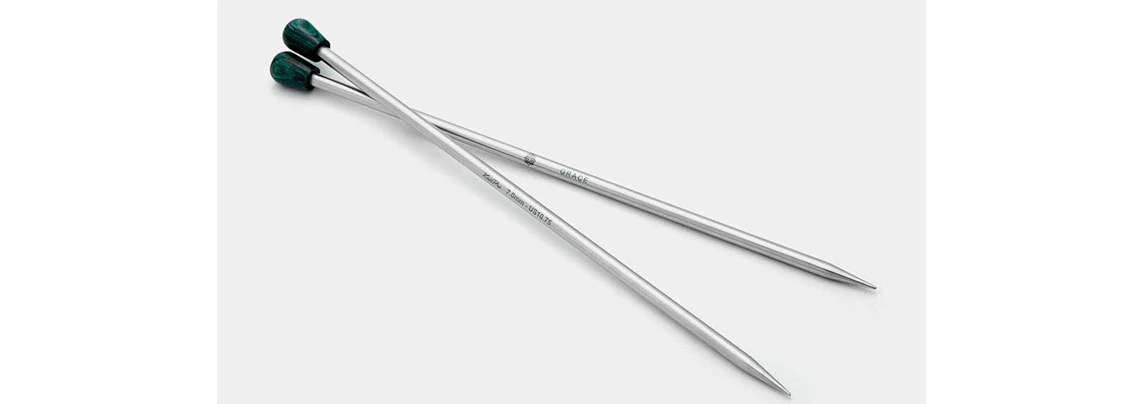 Mindful Collection: Straight vs. Circular Knitting Needles