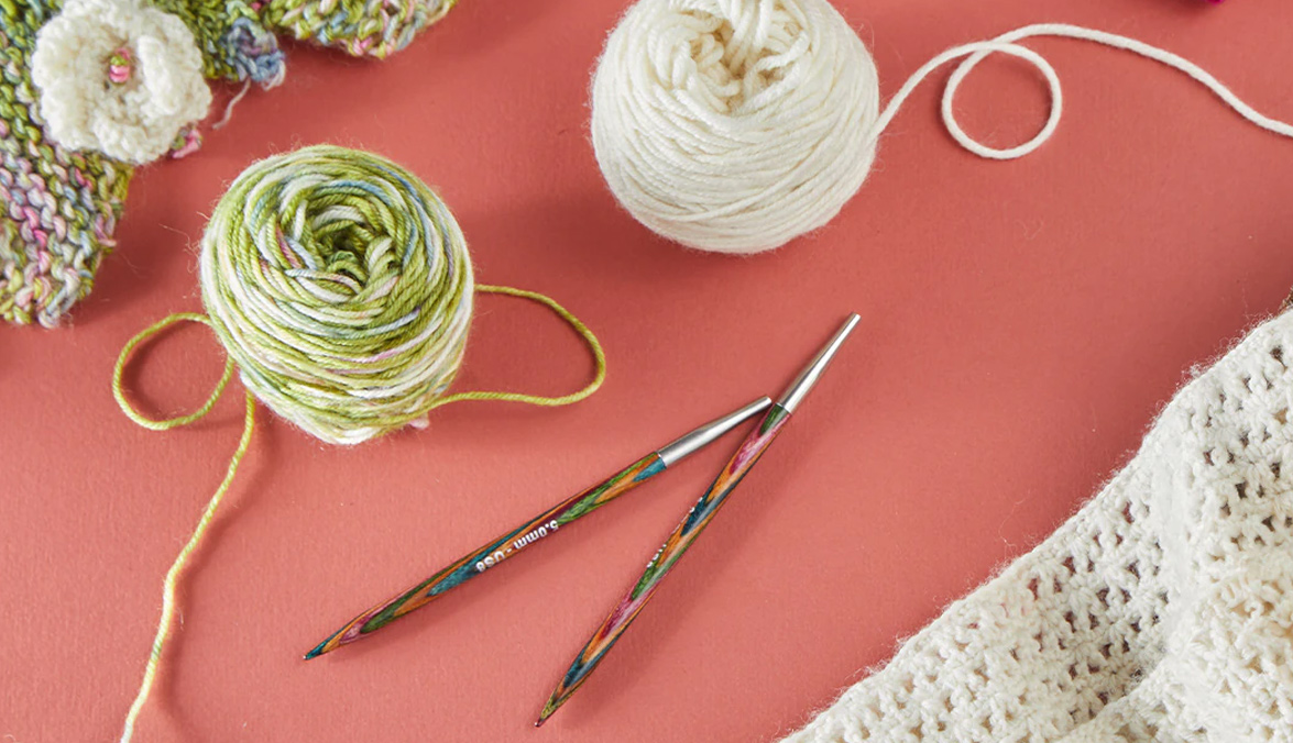 Straight vs. Circular Knitting Needles - Everything You Need to Know