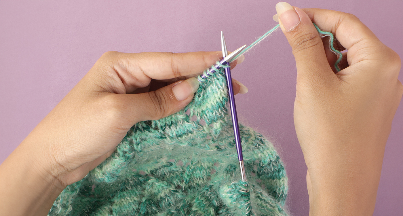 How to Knit Twisted Stitches Like A Pro