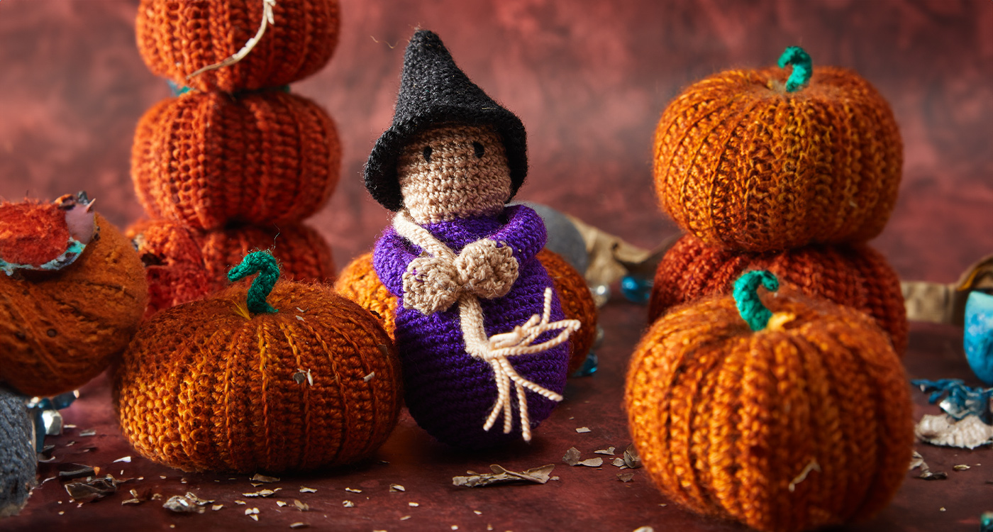 4 Last-Minute Handmade Halloween Yarn Craft Ideas