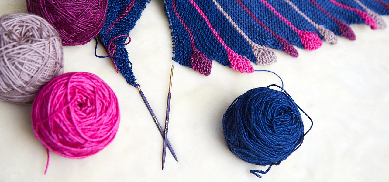 Leitfaden für Weihnachtsgeschenke für Strickende, die glauben alles zu haben!