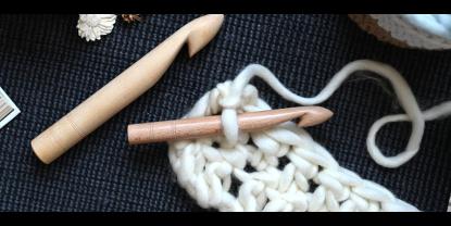 ¿Cómo hacer crochet con hilo grueso? 